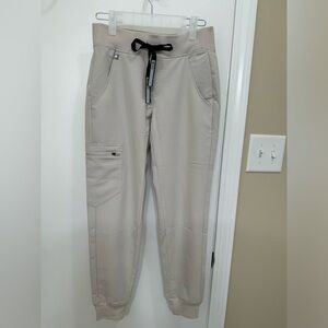 FIGS Zamora Jogger Scrub Pants